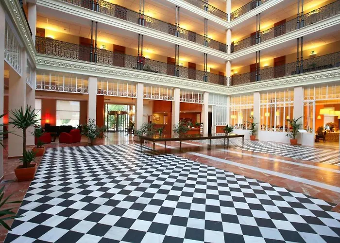 Gran Hotel Aqualange - Balneario De Alange